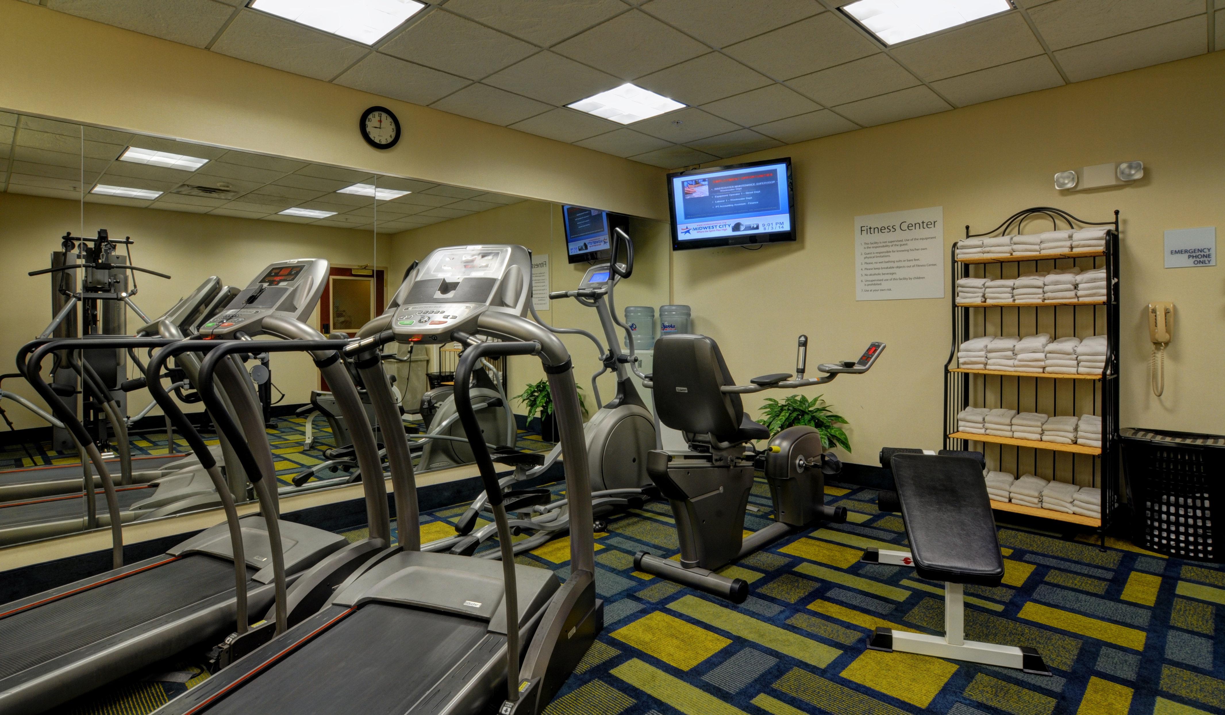 Holiday Inn Express & Suites Midwest City By Ihg מראה חיצוני תמונה