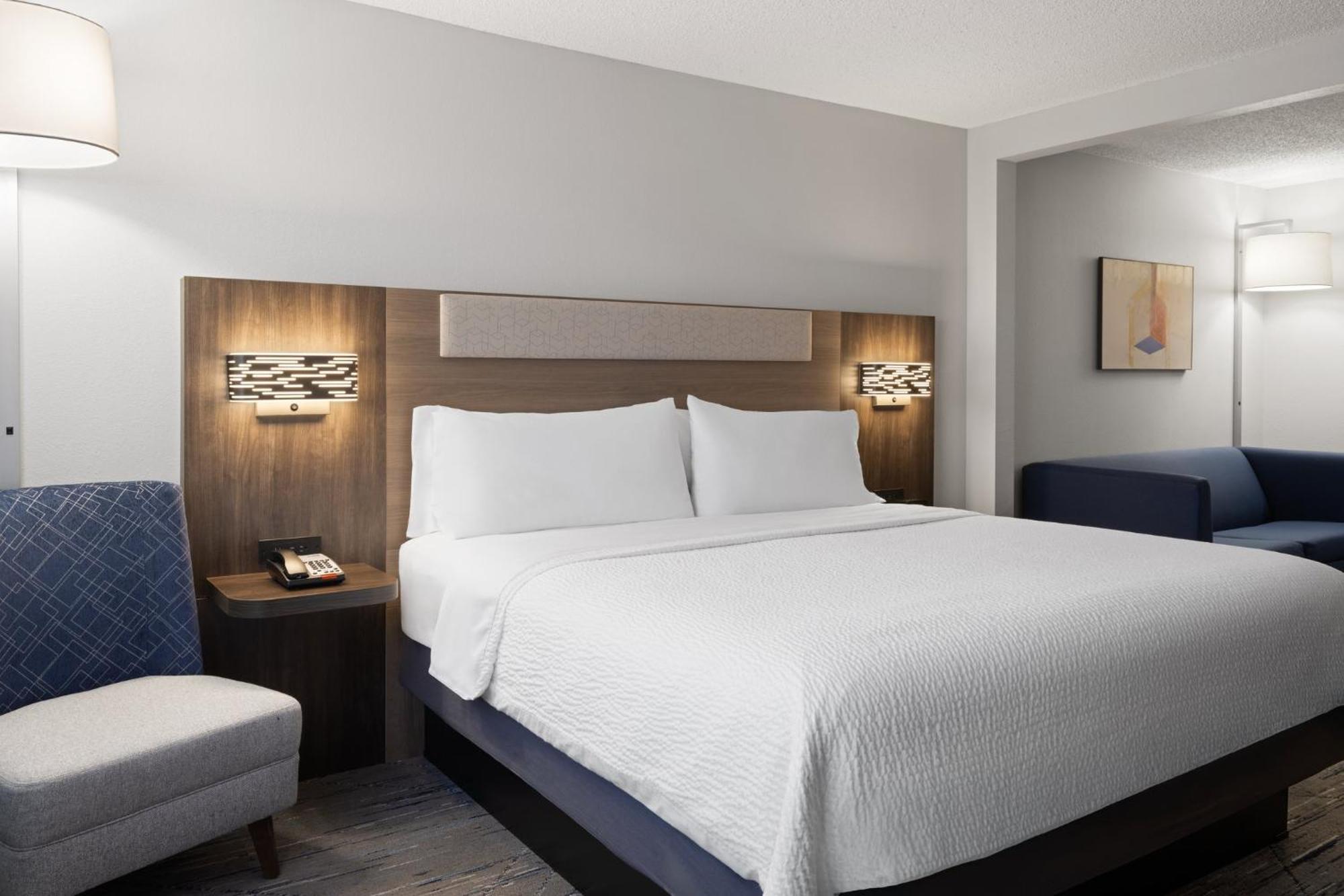 Holiday Inn Express & Suites Midwest City By Ihg מראה חיצוני תמונה
