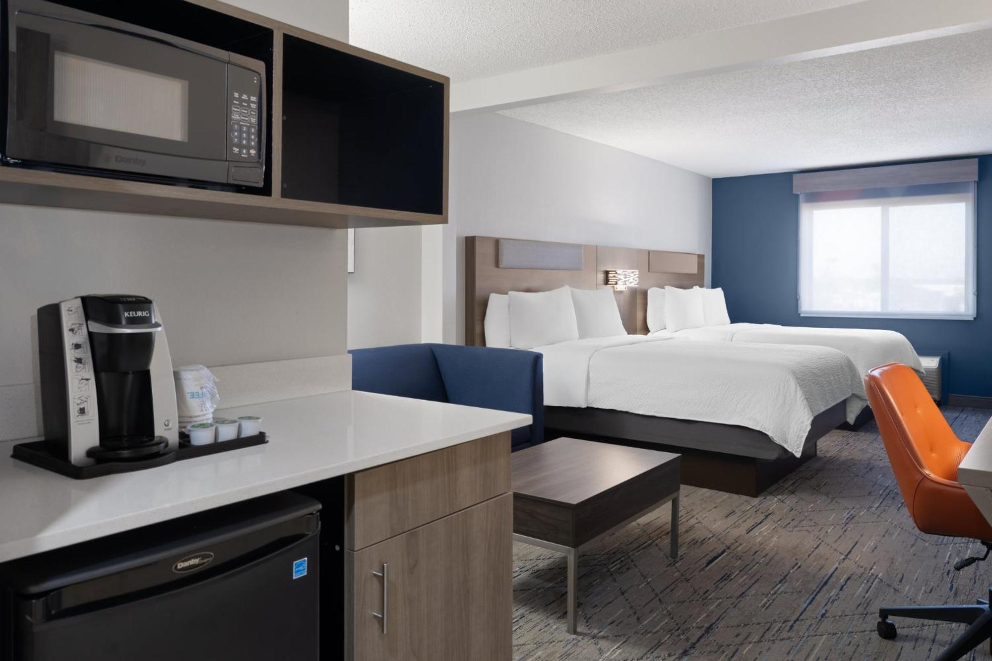 Holiday Inn Express & Suites Midwest City By Ihg מראה חיצוני תמונה